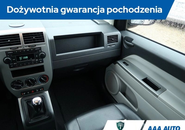 Jeep Compass cena 24000 przebieg: 191043, rok produkcji 2009 z Przecław małe 211